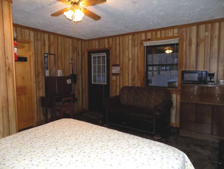 Davy Crockett Campground Duplex Cabin